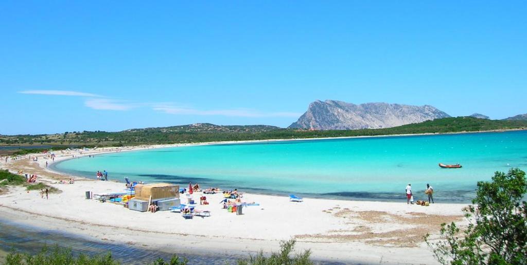 Villa Florida - Prestige Exclusive Rooms & Luxury Villas San Teodoro  Extérieur photo